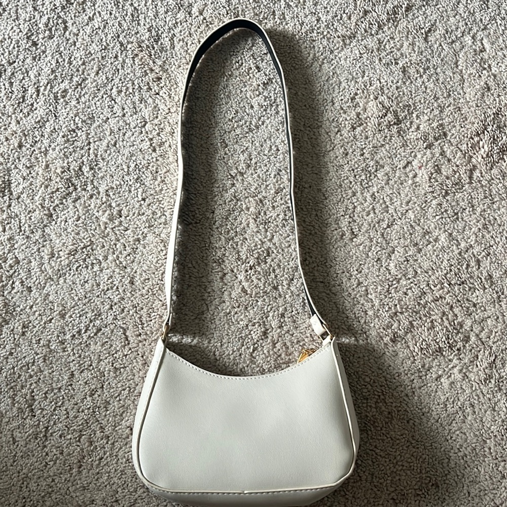 Off White simple cross body purse with gold detailing